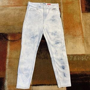 Acid Wash Jeans